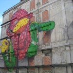28 lisboa graffiti - italiani a lisbona - foto